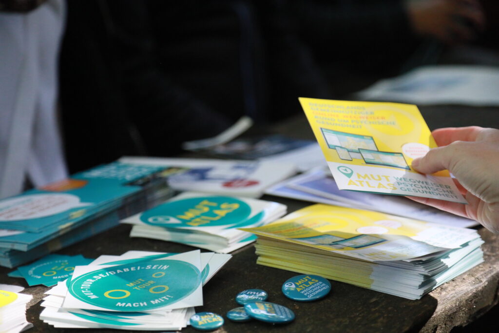 Flyer und Buttons MUT-ATLAS